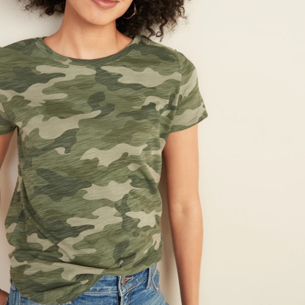 Old navy camo tee